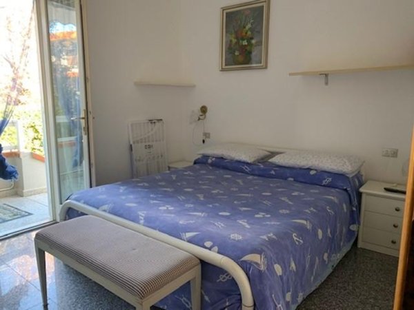appartamento in vendita a Carrara in zona Marina di Carrara