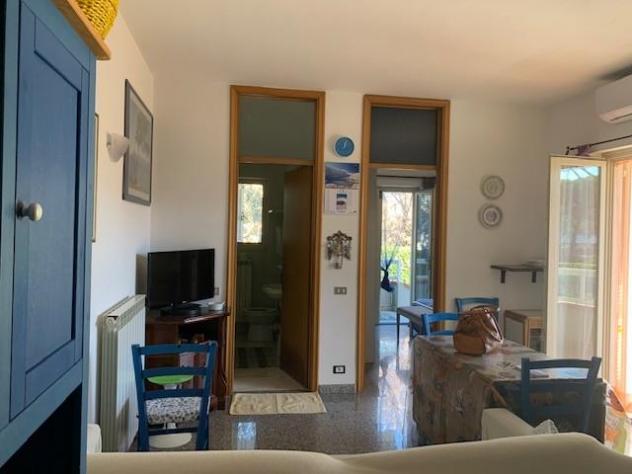 appartamento in affitto a Carrara in zona Marina di Carrara