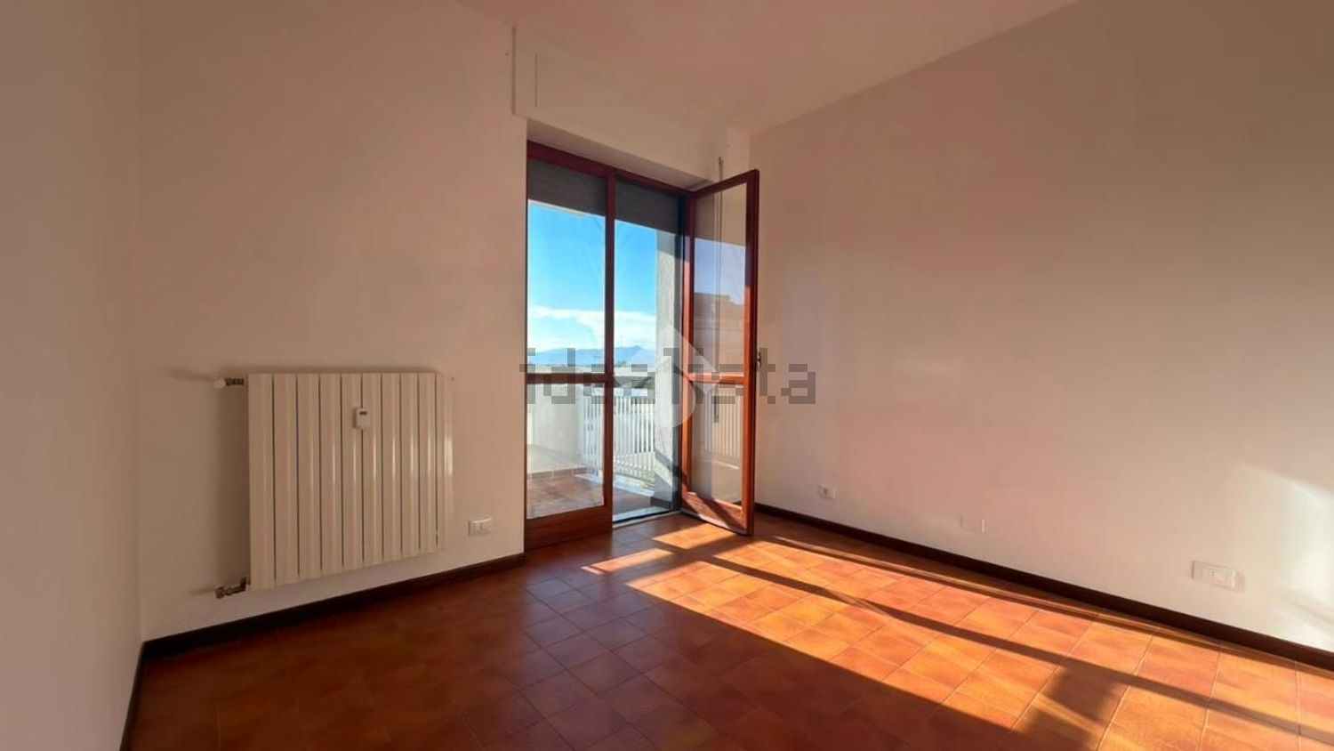 appartamento in affitto a Carrara in zona Marina di Carrara