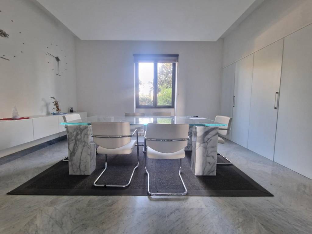 appartamento in affitto a Carrara in zona Avenza