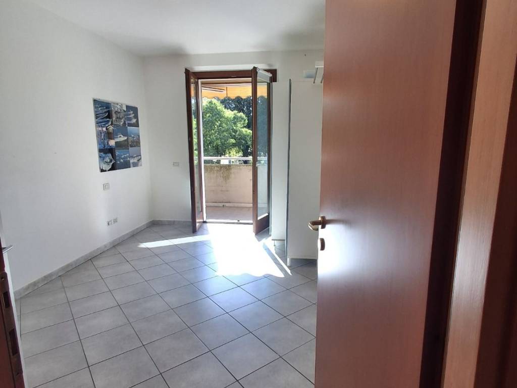 appartamento in affitto a Carrara in zona Marina di Carrara