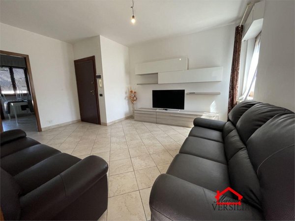 appartamento in affitto a Carrara in zona Avenza