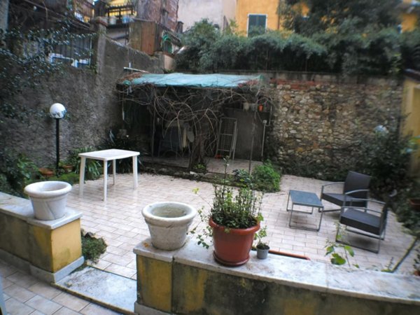 appartamento in affitto a Carrara in zona Centro Città