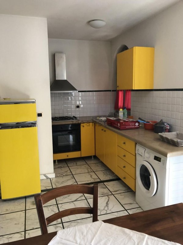 appartamento in affitto a Carrara in zona Marina di Carrara