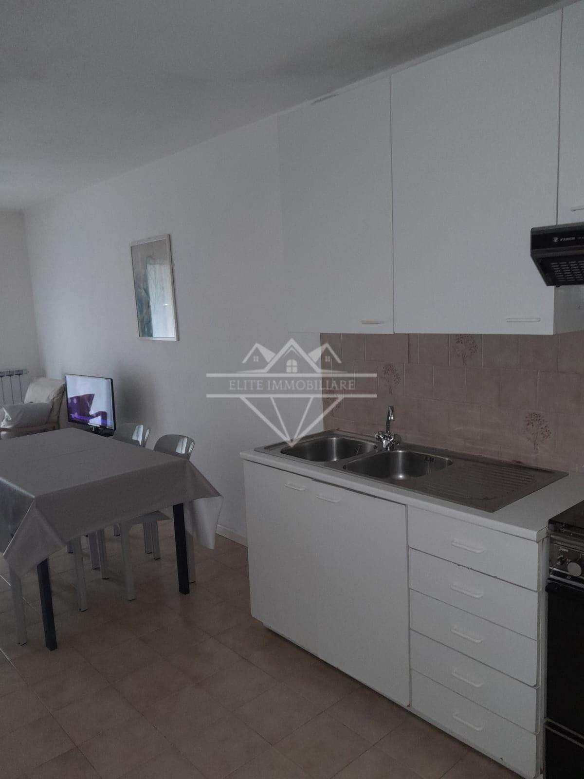 appartamento in affitto a Carrara