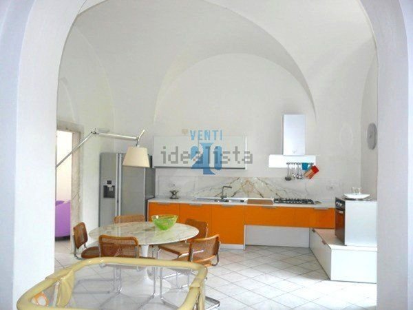 appartamento in affitto a Carrara in zona Centro Città