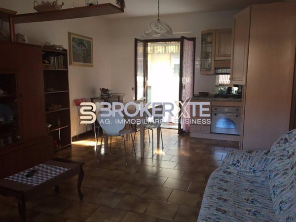 casa indipendente in affitto a Carrara
