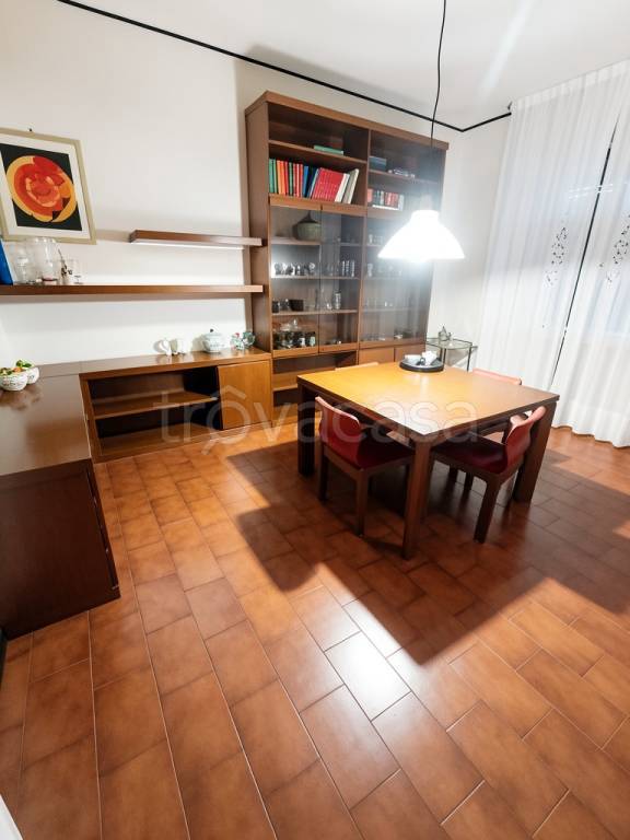 appartamento in affitto a Carrara in zona Avenza
