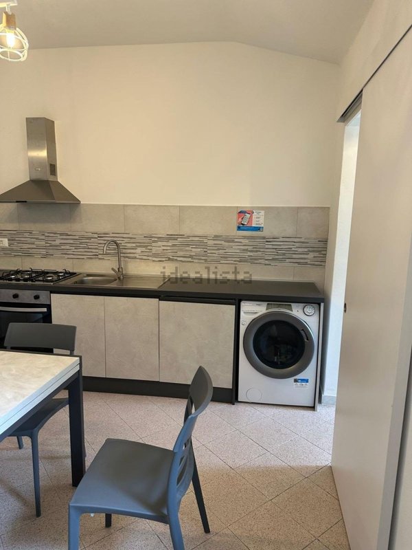appartamento in affitto a Carrara in zona Marina di Carrara