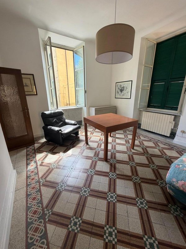 appartamento in affitto a Carrara in zona Centro Città
