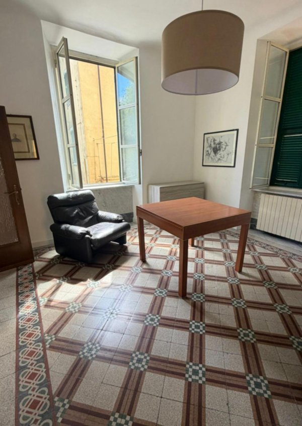 appartamento in affitto a Carrara