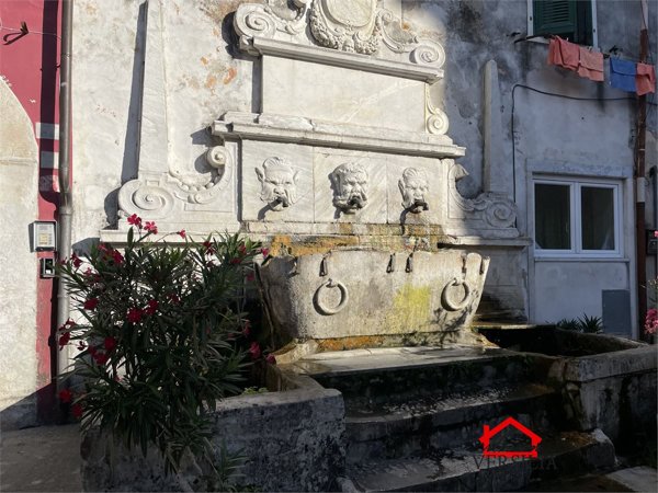 appartamento in affitto a Carrara in zona Bedizzano