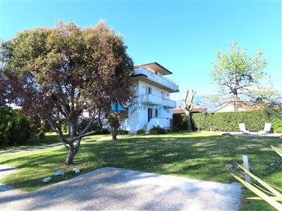 casa indipendente in affitto a Carrara