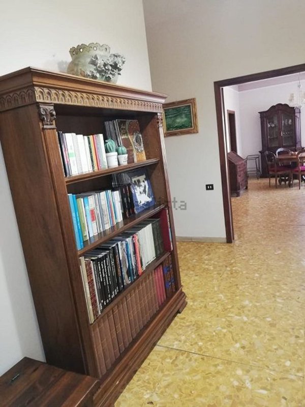 appartamento in affitto a Carrara in zona Marina di Carrara