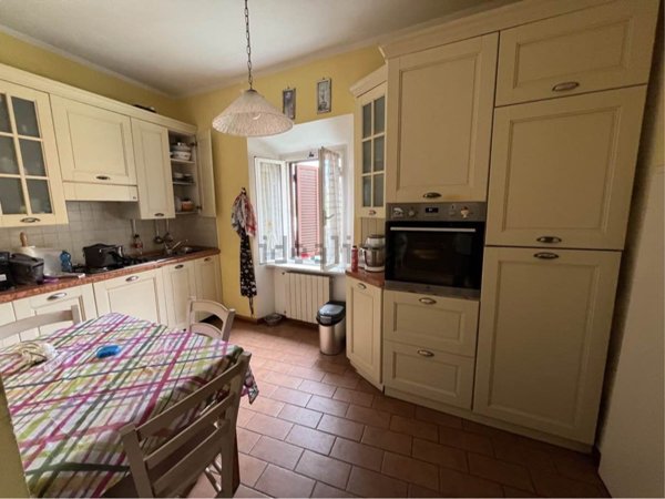 appartamento in affitto a Carrara in zona Avenza