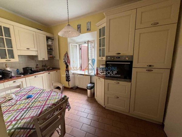 appartamento in affitto a Carrara in zona Avenza