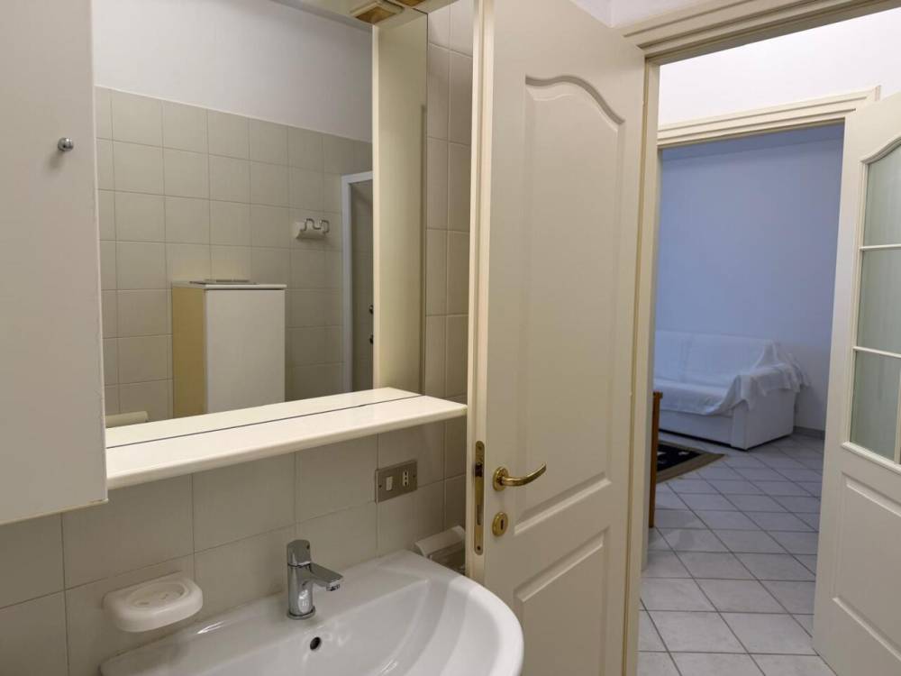 appartamento in affitto a Carrara in zona Marina di Carrara