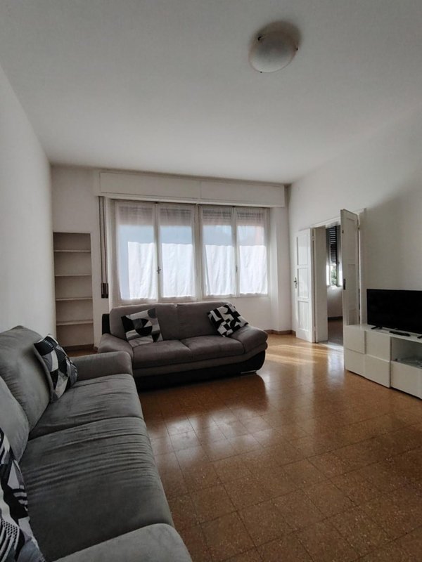 appartamento in affitto a Carrara in zona Centro Città