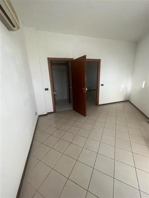 ufficio in affitto a Carrara