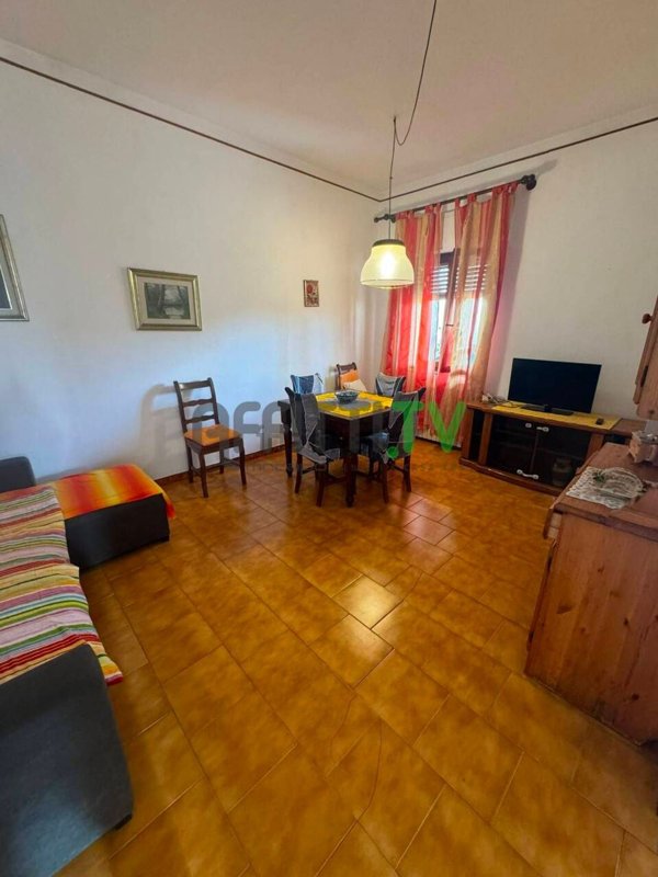 appartamento in affitto a Carrara in zona Nazzano