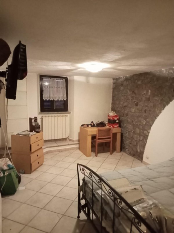 casa indipendente in affitto a Comano