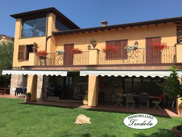 casa indipendente in affitto a Fosdinovo