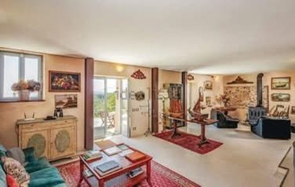 casa indipendente in affitto a Fosdinovo