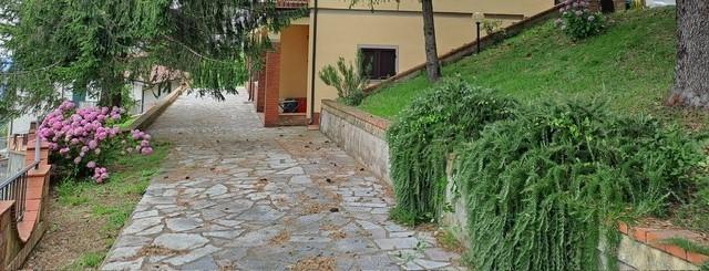 casa indipendente in affitto a Fosdinovo