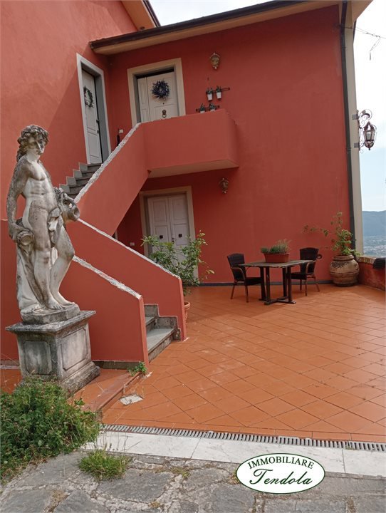 casa indipendente in affitto a Fosdinovo in zona Caprognano