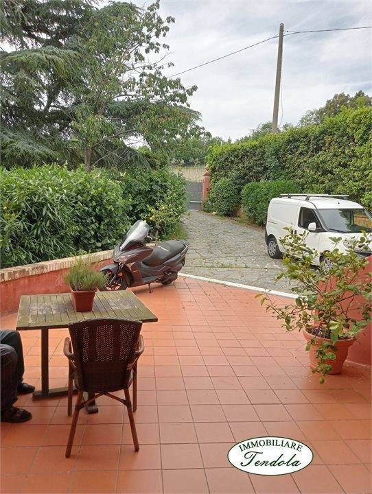 appartamento in affitto a Fosdinovo in zona Caniparola