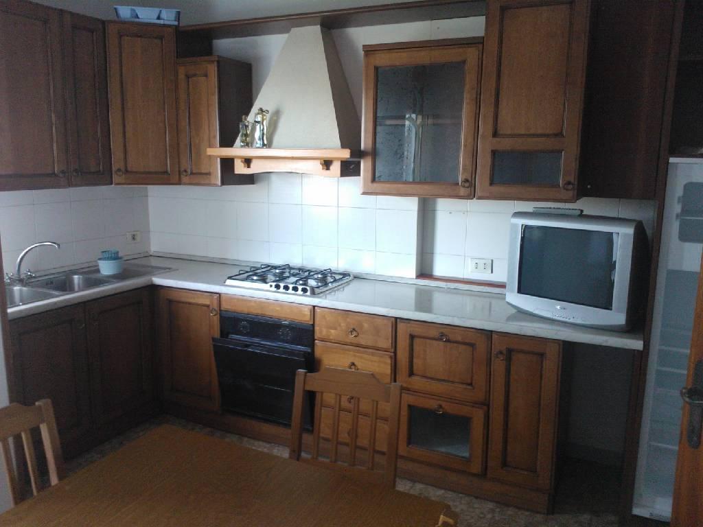 appartamento in affitto a Massa
