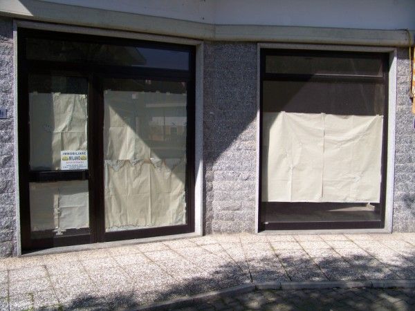 locale commerciale in affitto a Massa in zona Marina dei Ronchi