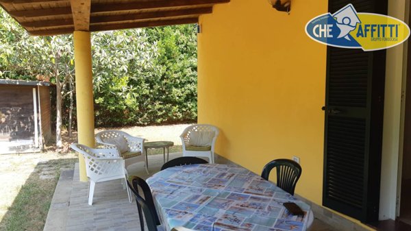 appartamento in affitto a Massa in zona Poveromo