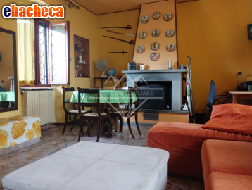 casa indipendente in affitto a Massa