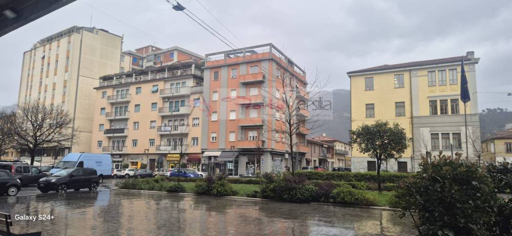 ufficio in affitto a Massa in zona Centro Storico