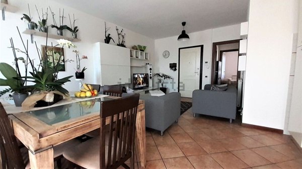 appartamento in affitto a Massa in zona Marina di Massa