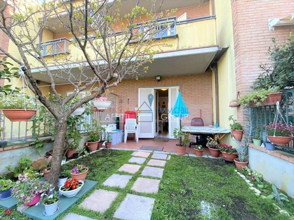 appartamento in affitto a Massa in zona Marina di Massa