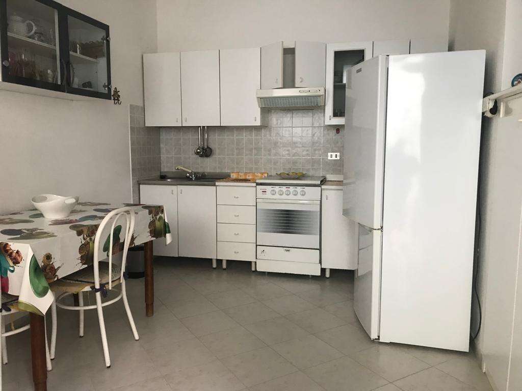 appartamento in affitto a Massa