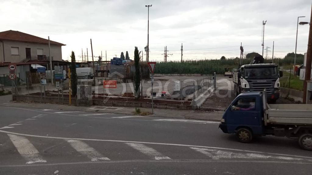 locale di sgombero in affitto a Massa in zona Centro Storico
