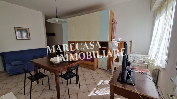 appartamento in affitto a Massa in zona Marina di Massa