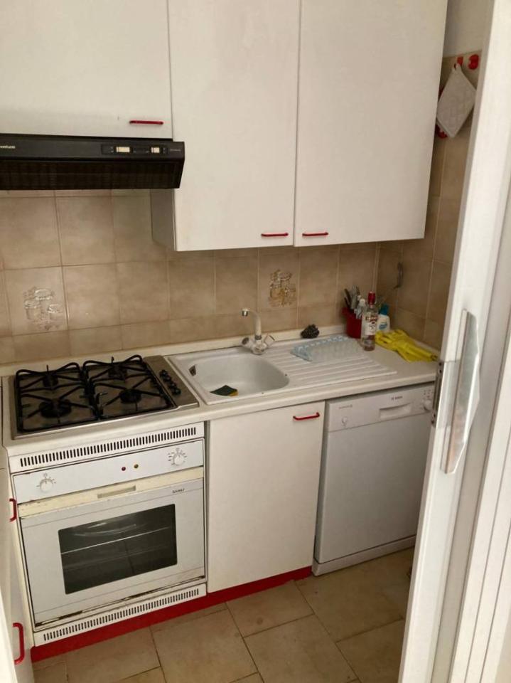casa indipendente in affitto a Massa in zona Marina di Massa