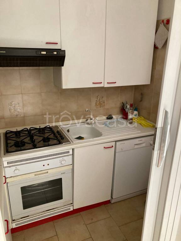 casa indipendente in affitto a Massa in zona Marina di Massa