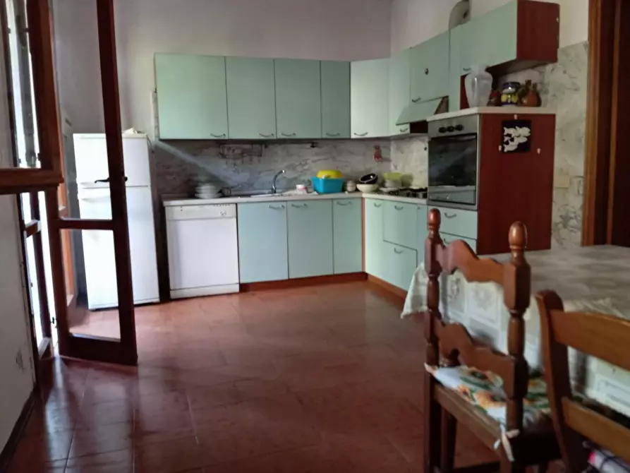 casa indipendente in affitto a Massa in zona Marina di Massa