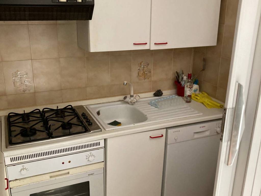 casa indipendente in affitto a Massa in zona Marina di Massa