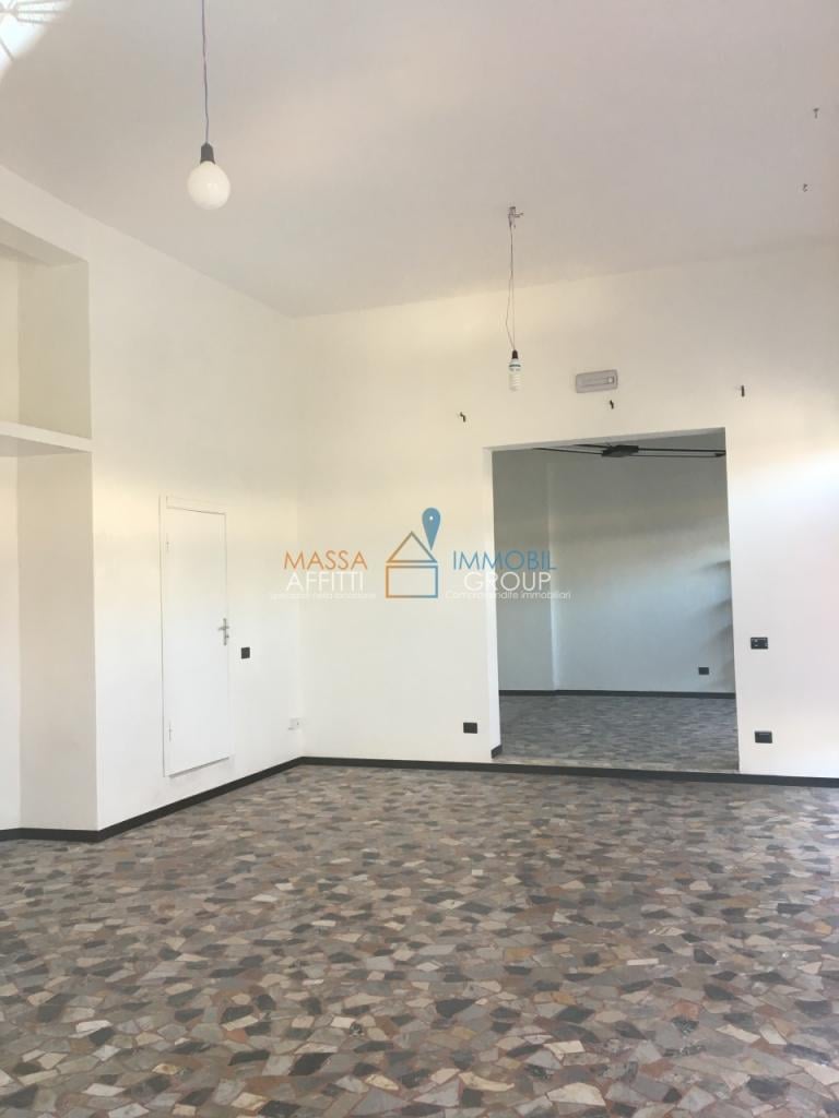 appartamento in affitto a Massa