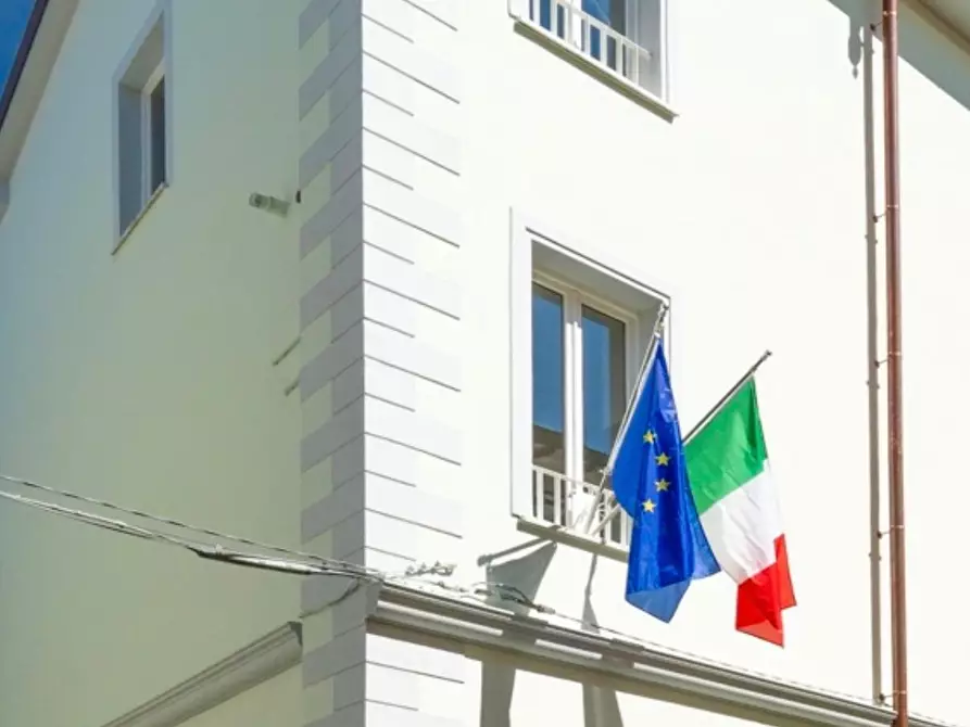 ufficio in affitto a Massa