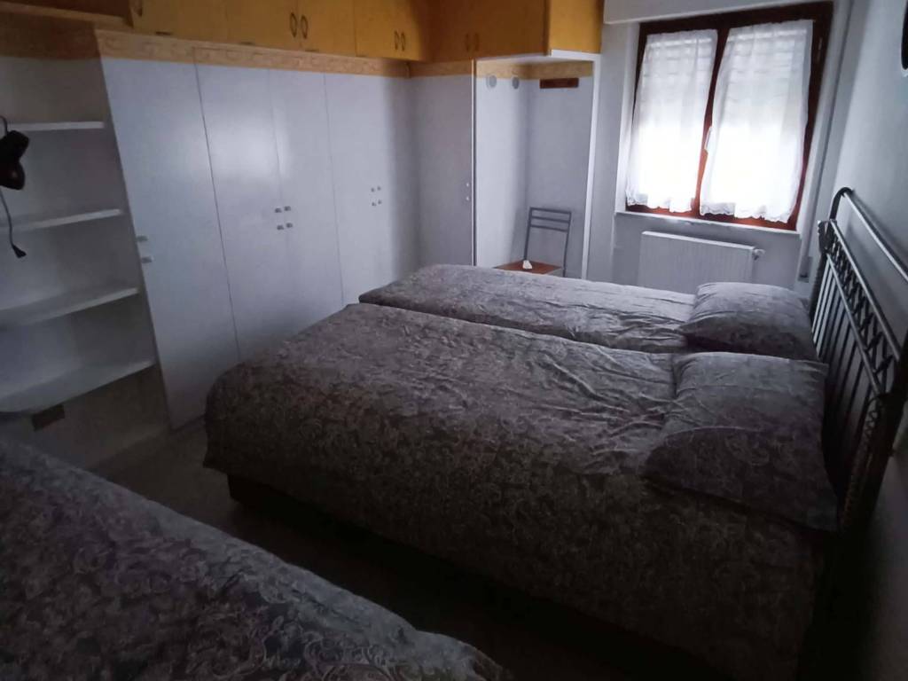 appartamento in affitto a Massa in zona Marina di Massa