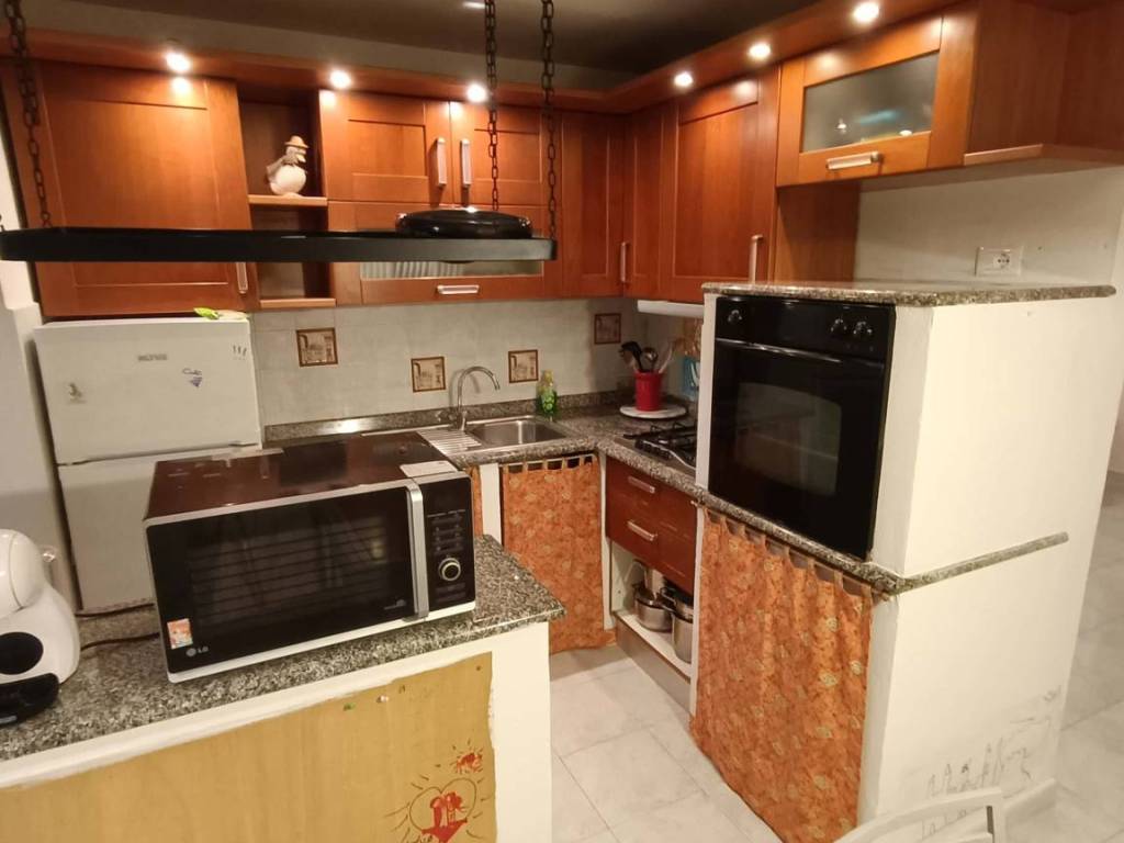 appartamento in affitto a Massa in zona Marina di Massa