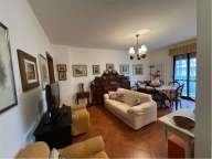 appartamento in affitto a Massa in zona Marina di Massa