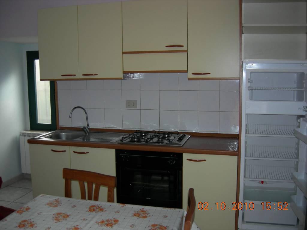 appartamento in affitto a Massa